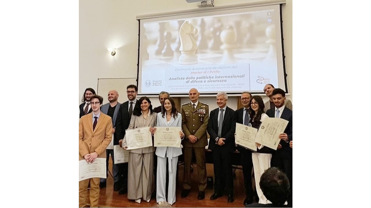 Difesa: il Gen. Luciano Portolano alla cerimonia di consegna dei diplomi del Master di I livello