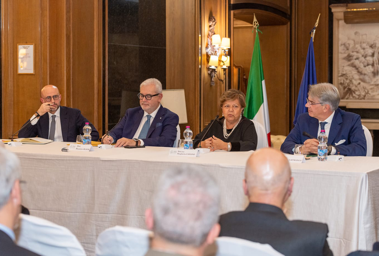 Il diritto internazionale umanitario nel mondo contemporaneo Il diritto internazionale umanitario nel mondo contemporaneo