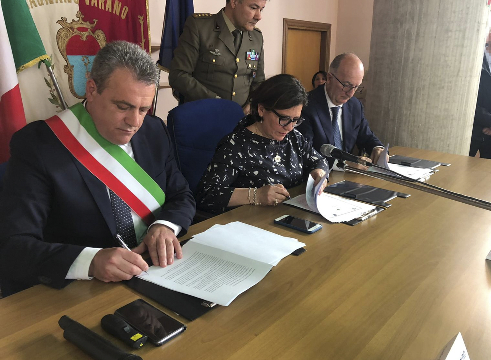 Ministro Trenta: firma protocollo d’intesa a Cagnano Varano Ministro Trenta: firma protocollo d’intesa a Cagnano Varano