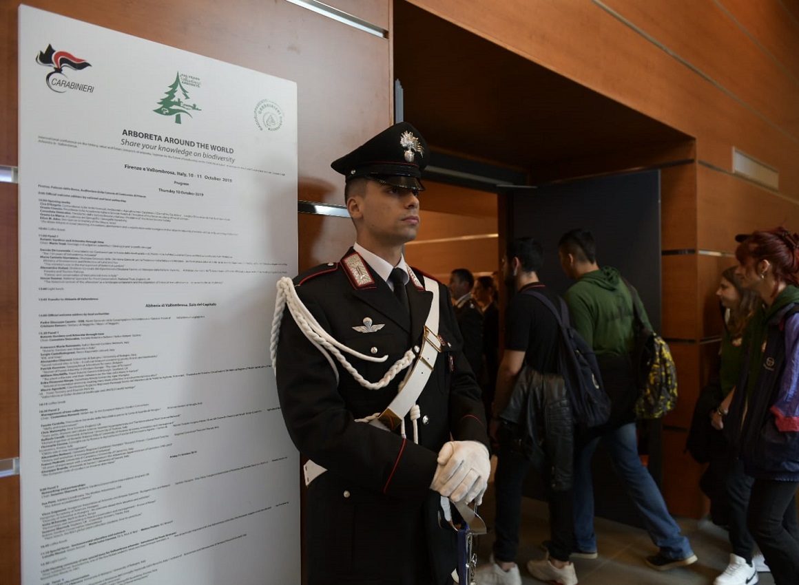 Carabinieri forestali: convegno per i 150 anni degli arboreti di Vallombrosa Carabinieri forestali: convegno per i 150 anni degli arboreti di Vallombrosa