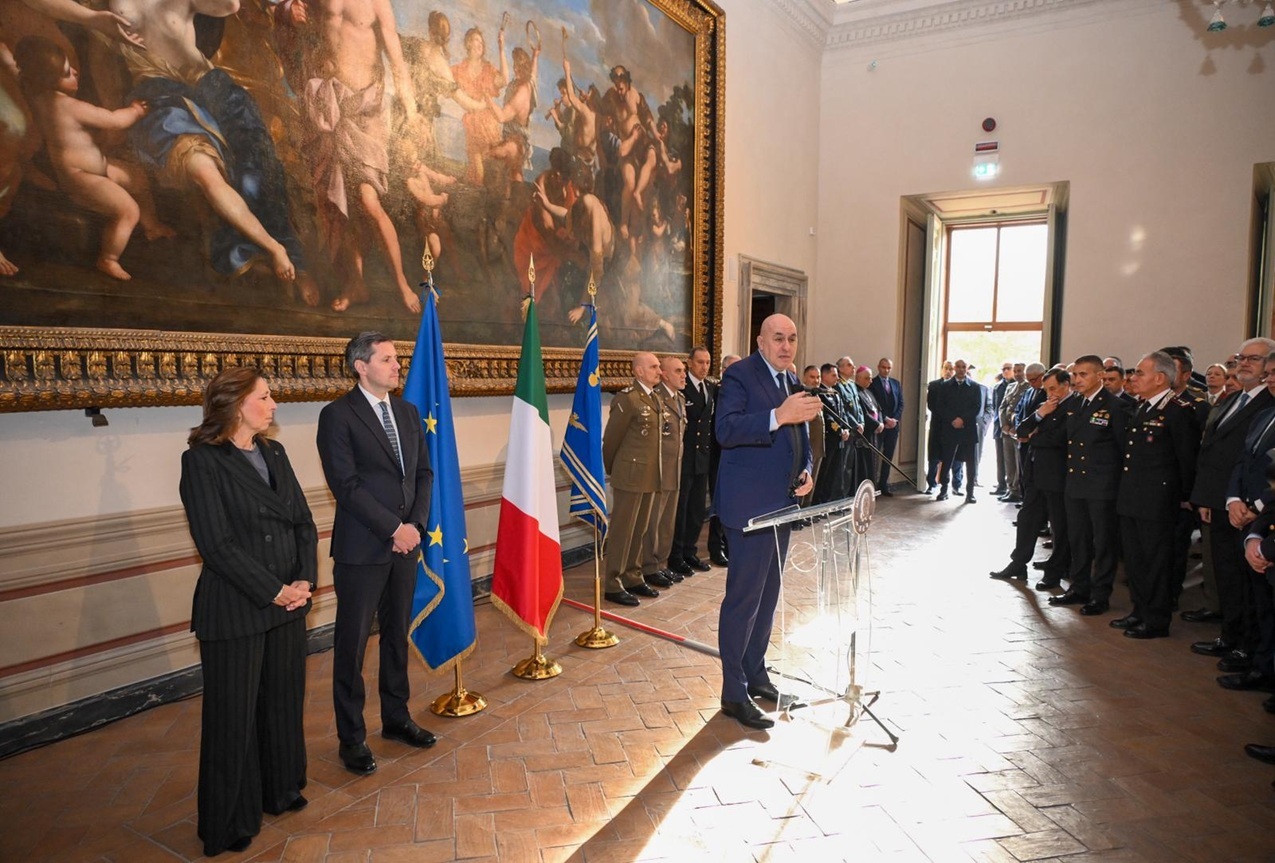 Scambio di auguri per le festività natalizie