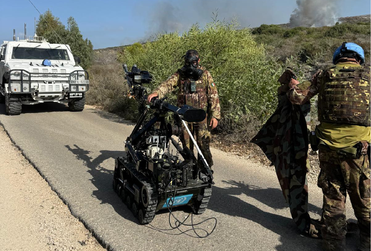 Lebanon: Italian Blue Helmets Identify Incendiary Devices