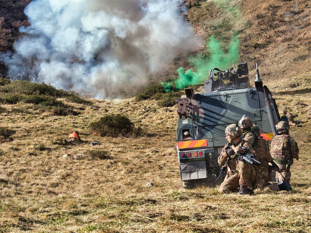 Esercito: la Brigata Julia si addestra a 2000 metri di quota sulle Alpi bellunesi in vista dell’impiego con la NATO