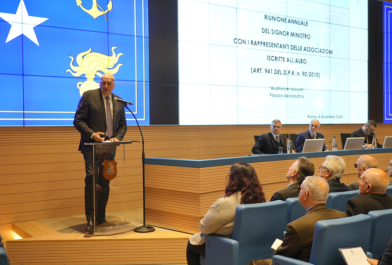 Il Ministro Crosetto incontra le Associazioni Combattentistiche e Partigiane, d'Arma e di Categoria Il Ministro Crosetto incontra le Associazioni Combattentistiche e Partigiane, d'Arma e di Categoria