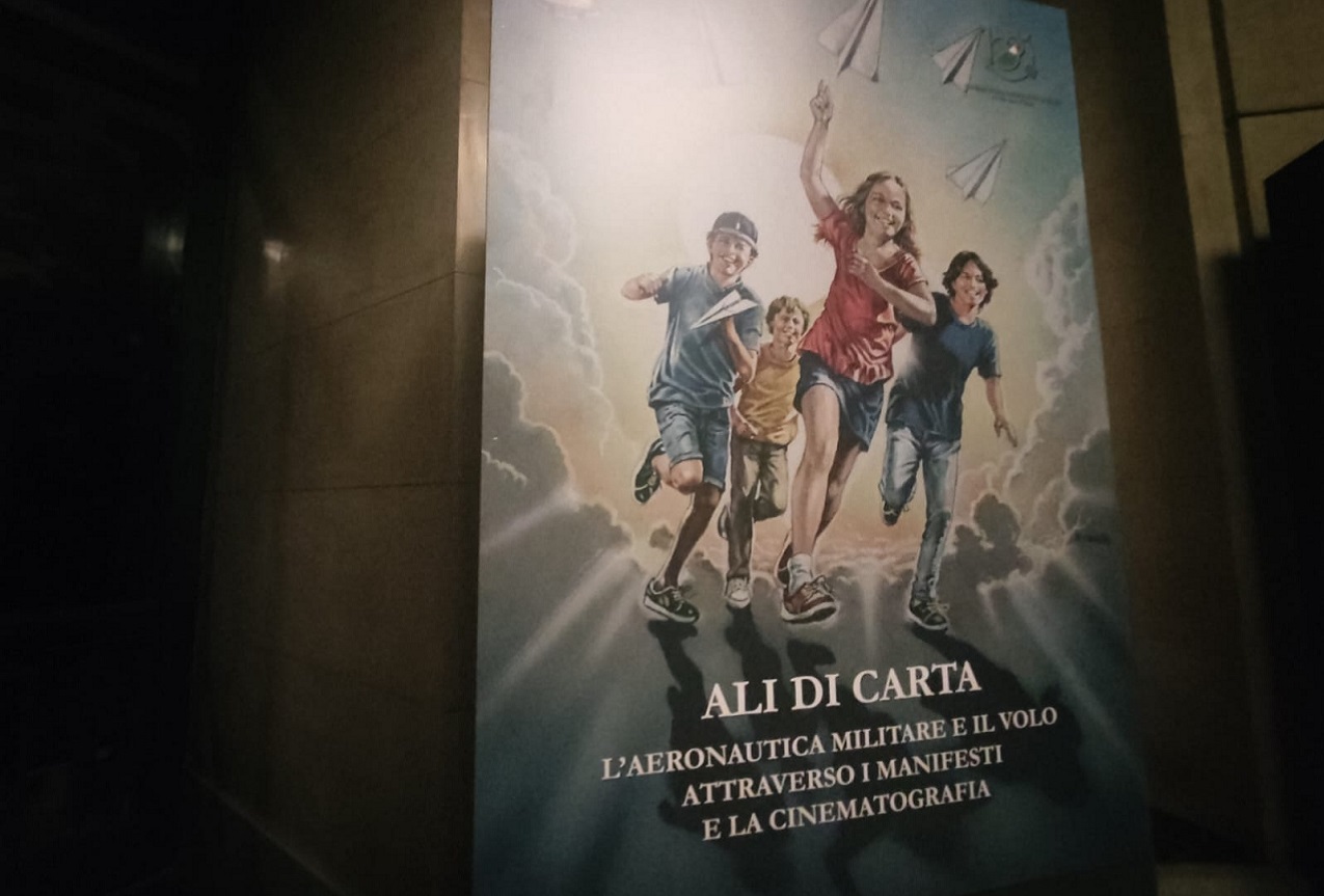 Ali di Carta - l’Aeronautica Militare e il volo attraverso i manifesti e la cinematografia