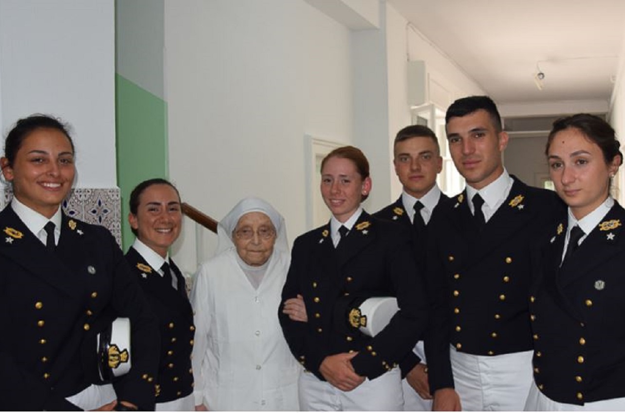 Marina Militare: allievi dell'Accademia visitano ospedale italiano di Tangeri Marina Militare: allievi dell'Accademia visitano ospedale italiano di Tangeri