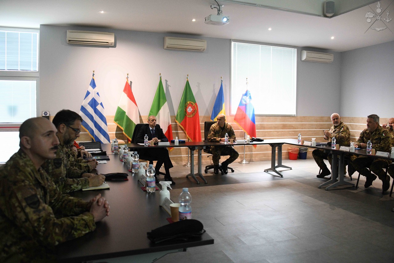 L'On. Piero Fassino al Multinational CIMIC Group
