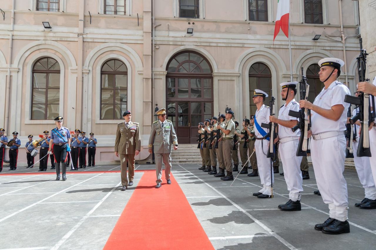 Difesa: il Capo di Stato Maggiore della Difesa, Generale Luciano Portolano, incontra il suo omologo mauritano, Maj. Gen. Mohamed Vall Rayess Rayess