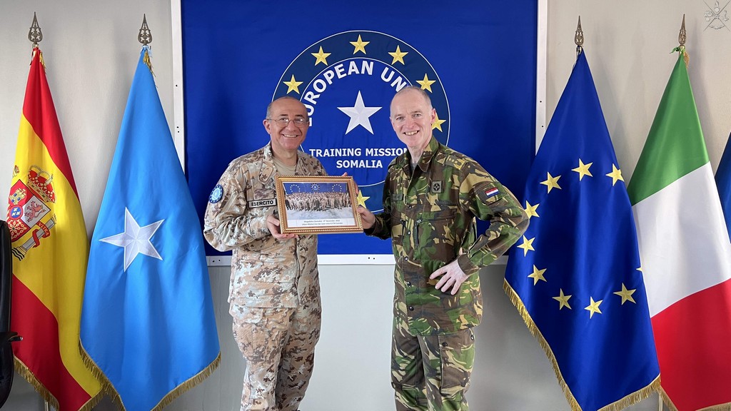 Somalia, il Direttore dell'MPCC visita la missione EUTM-S