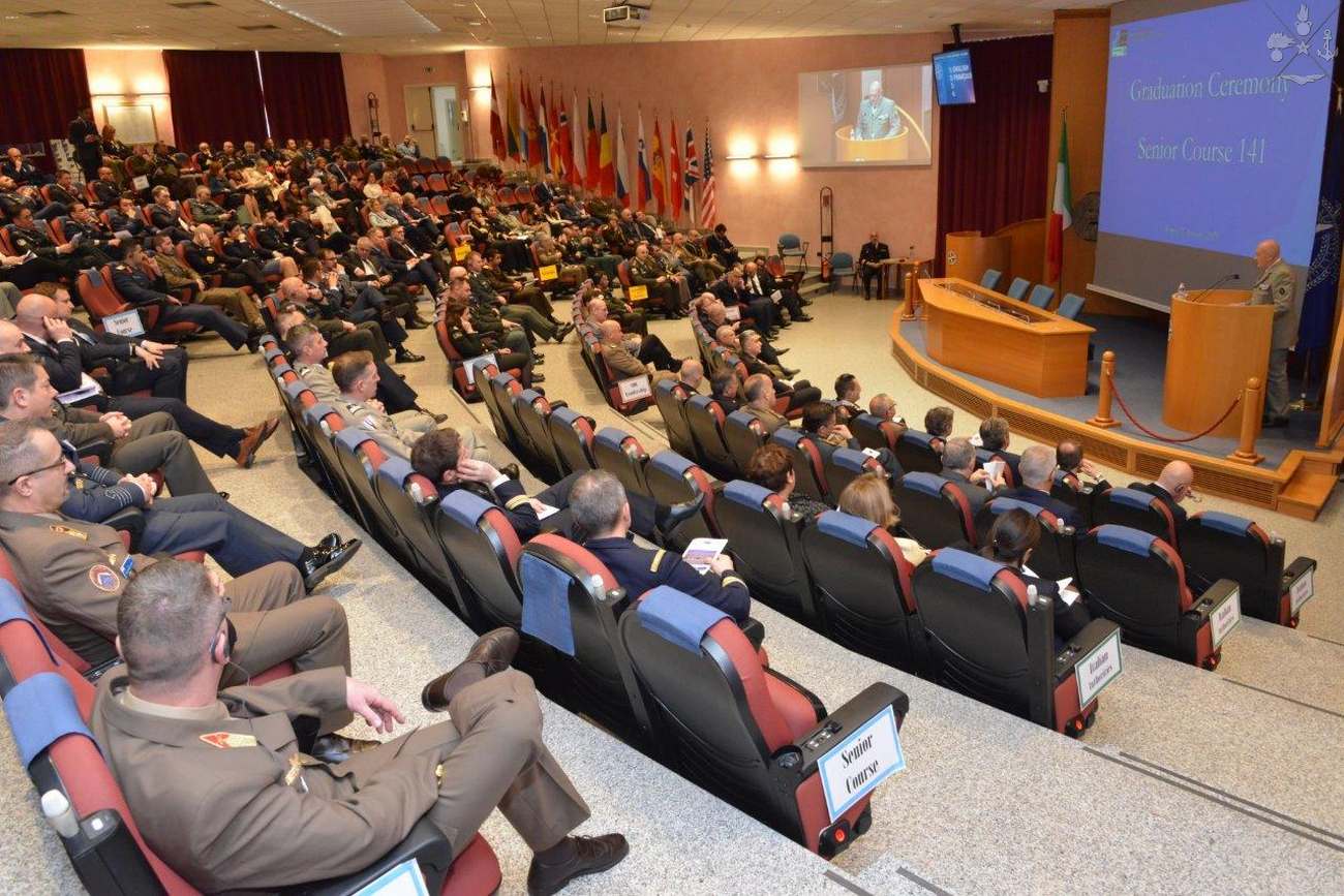 Graduation Day per il senior Course 141 al NATO Defense College