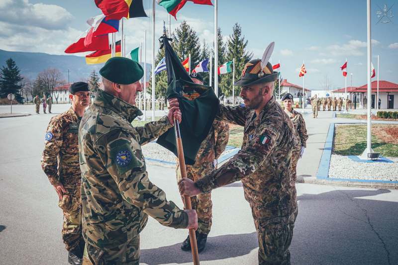 Cessione del Comando e della Bandiera 1