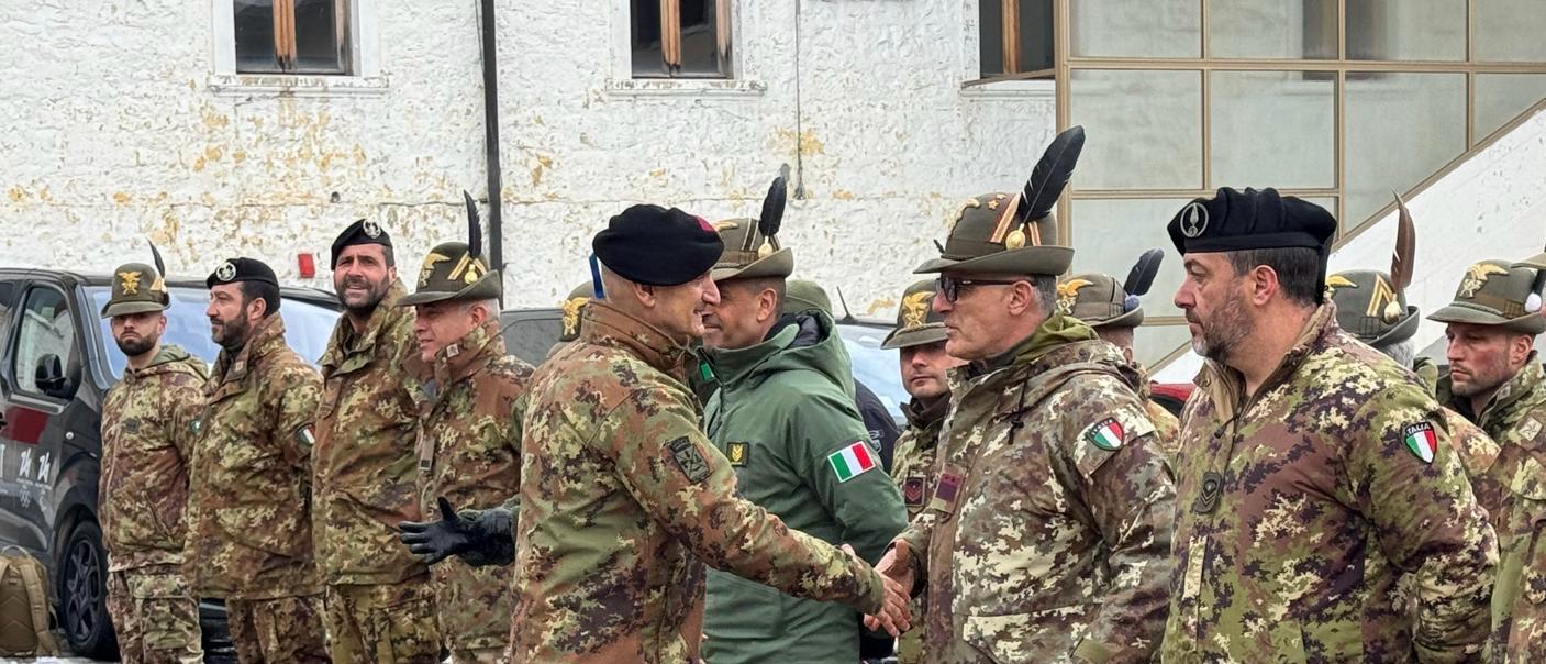 Milano Cortina 2026: il Capo di Stato Maggiore della Difesa visita il personale militare impegnato nel supporto ai Giochi Olimpici e Paralimpici invernali