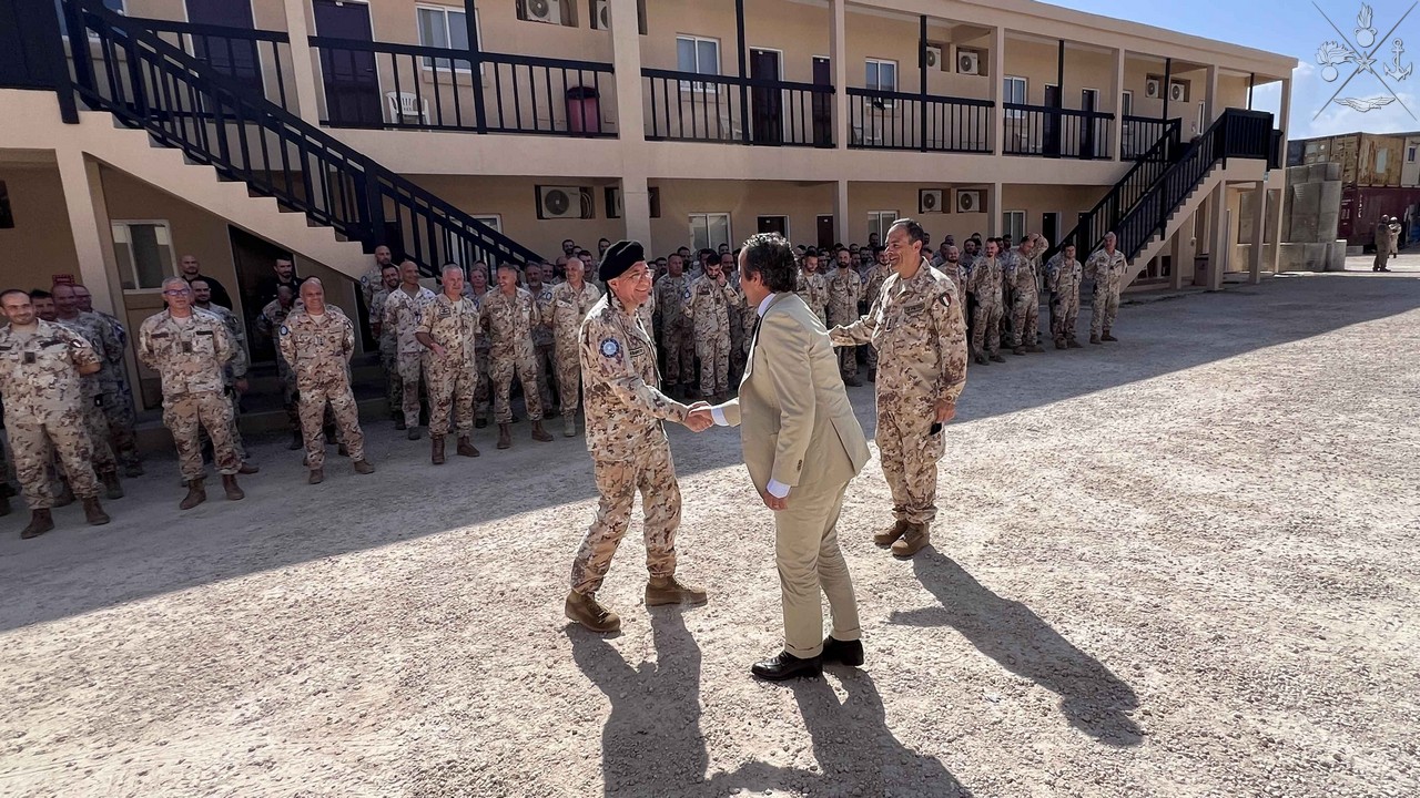 L’Ambasciatore d’Italia in Somalia incontra il contingente italiano