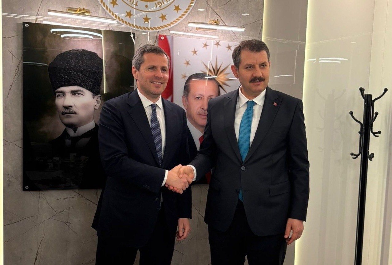 Le sous-secrétaire Perego rencontre le vice-ministre turc de la Défense et le secrétaire aux Industries de Défense