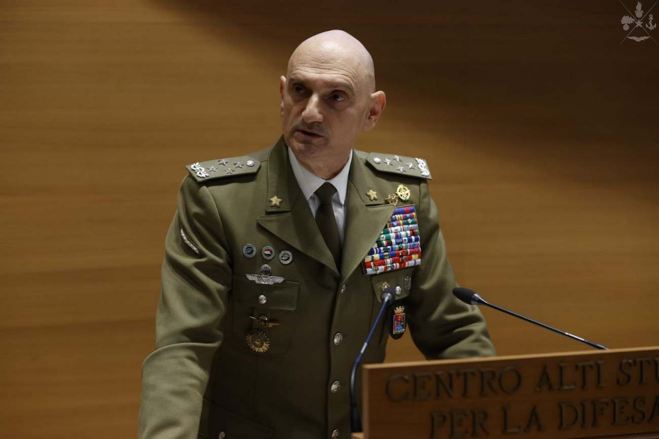 Difesa: inaugurato l'anno accademico 2024/2025 del Centro Alti Studi per la Difesa Difesa: inaugurato l'anno accademico 2024/2025 del Centro Alti Studi per la Difesa