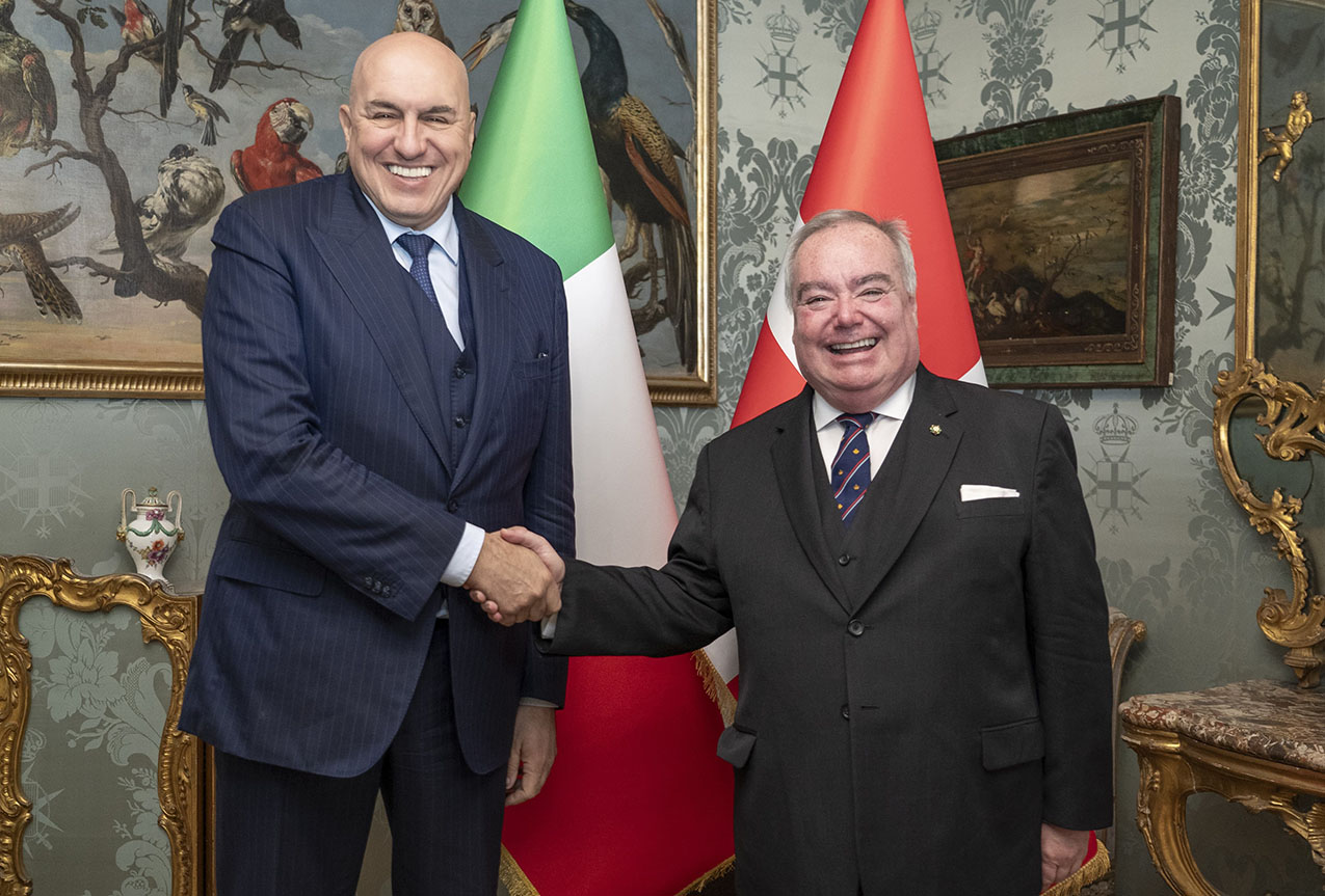 Il Ministro Crosetto in visita al Gran Maestro dell'Ordine di Malta, Fra’ John Dunlap
