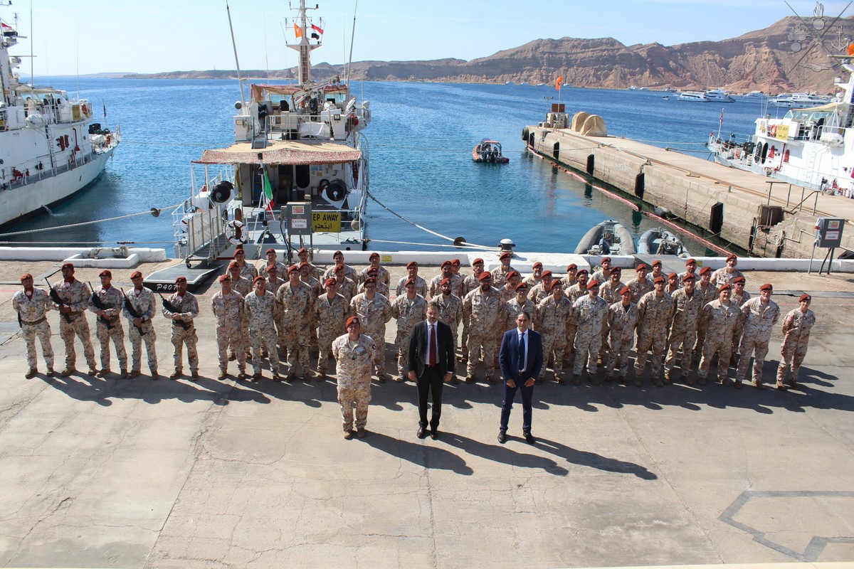 Il Capo della Cancelleria Consolare dell'ambasciata italiana al Cairo visita il Decimo Gruppo Navale Costiero Il Capo della Cancelleria Consolare dell'ambasciata italiana al Cairo visita il Decimo Gruppo Navale Costiero