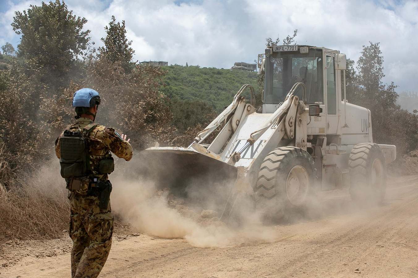 Libano: i caschi blu italiani ripristinano un collegamento essenziale nel Sud del Paese