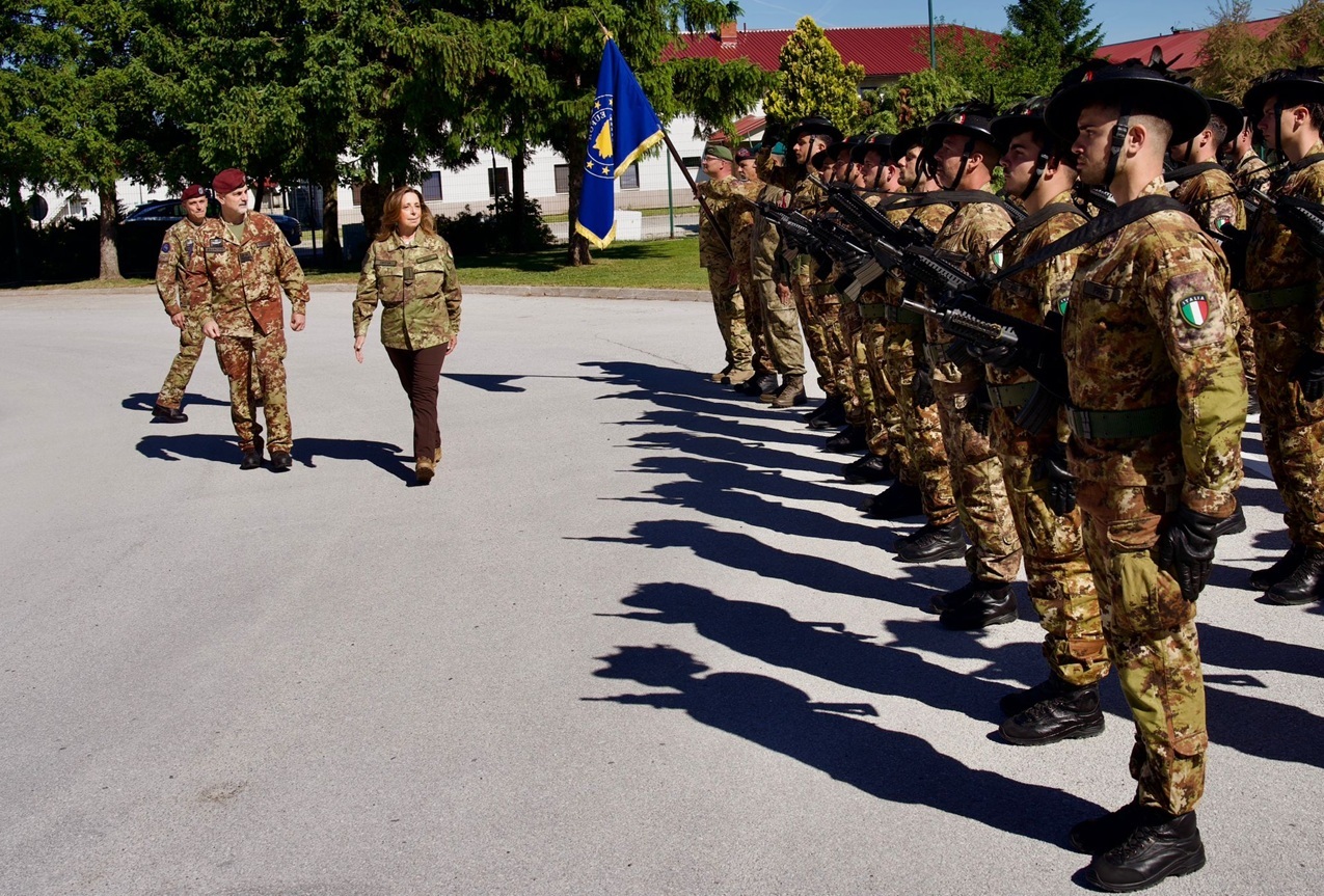 Il Sottosegretario Rauti in visita al contingente italiano dell’Operazione Althea a Sarajevo