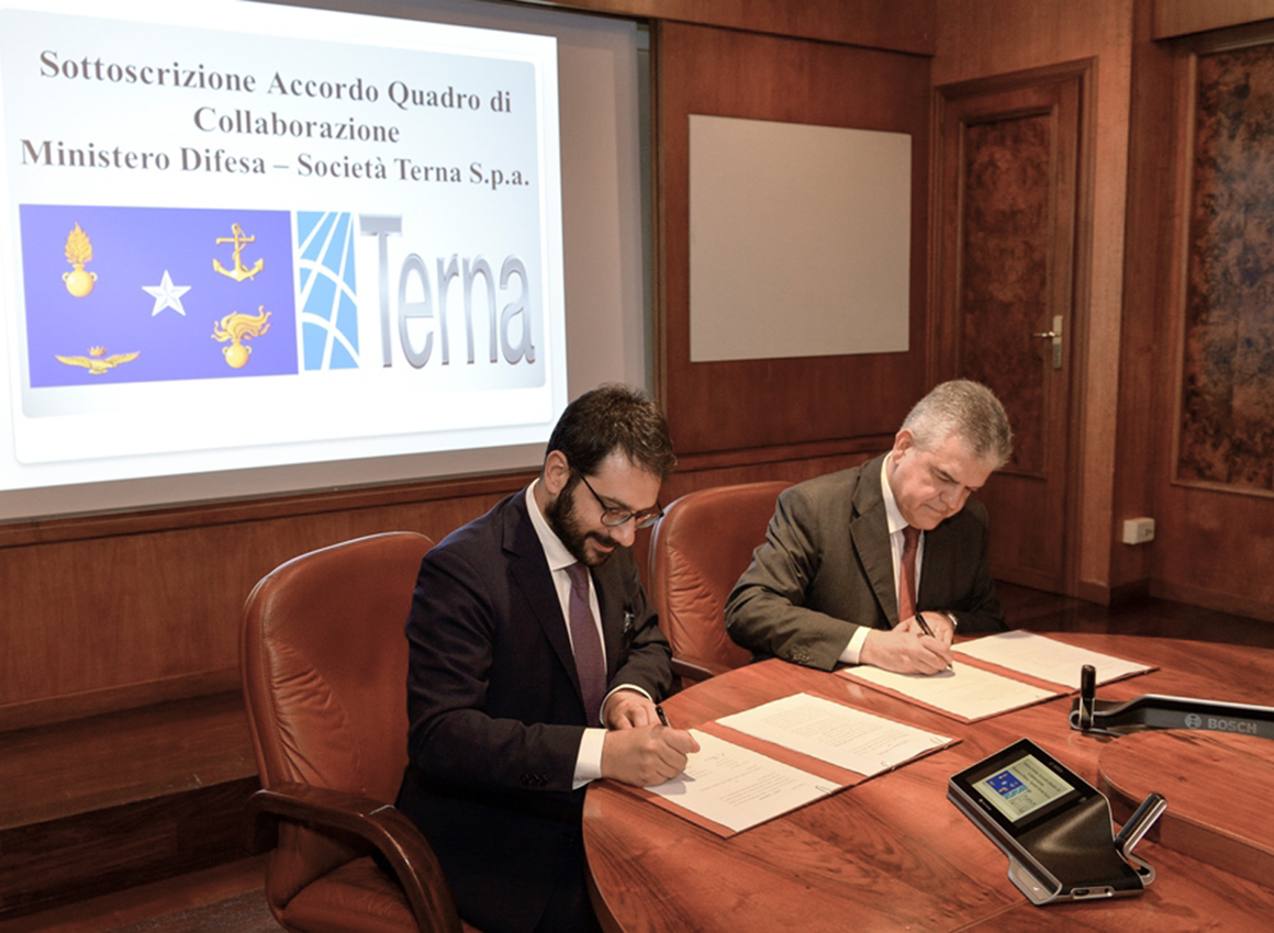 Sicurezza energetica: Difesa e Terna siglano accordo Sicurezza energetica: Difesa e Terna siglano accordo