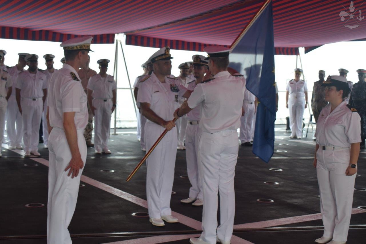 Cerimonia di passaggio di consegne dell'operazione EUNAVFOR Atalanta