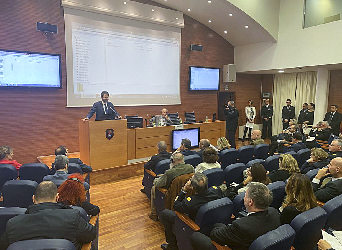 GDPR: il Sottosegretario Tofalo apre lavori conferenza protezione dati GDPR: il Sottosegretario Tofalo apre lavori conferenza protezione dati